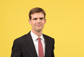 Dr. Matthias Effinger